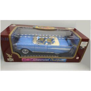 Road Legends Blue 1957 Bel Air 1:18 Collection Die Cast